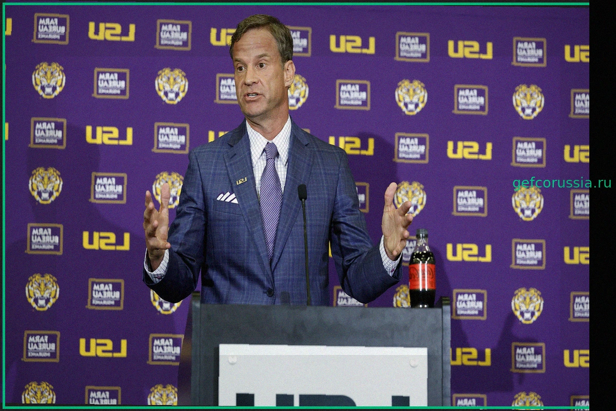 Спортивный директор LSU рассказал, как изменилось его мнение о Лейне Киффине во время работы в Ole Miss