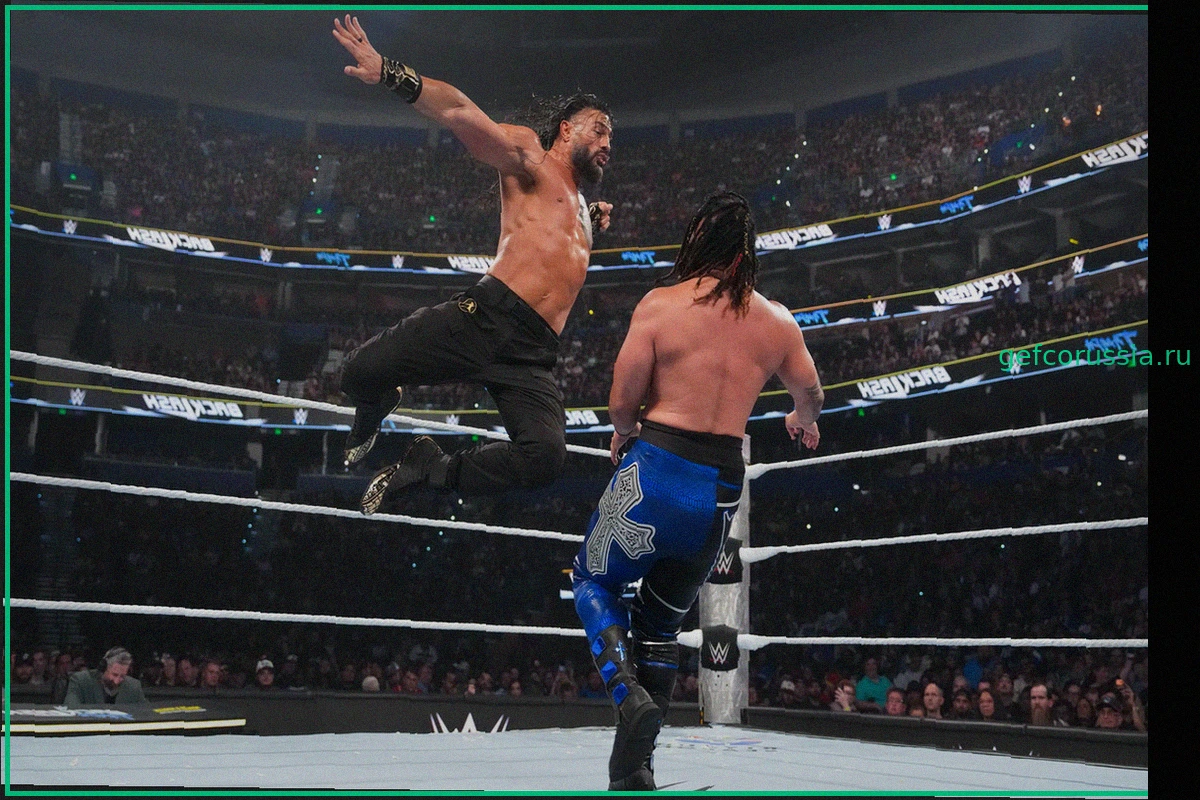 Роман Рейнс сохранил титул чемпиона WWE в «Племенном Бою», одолев Джейкоба Фату на Clash in Italy 2026